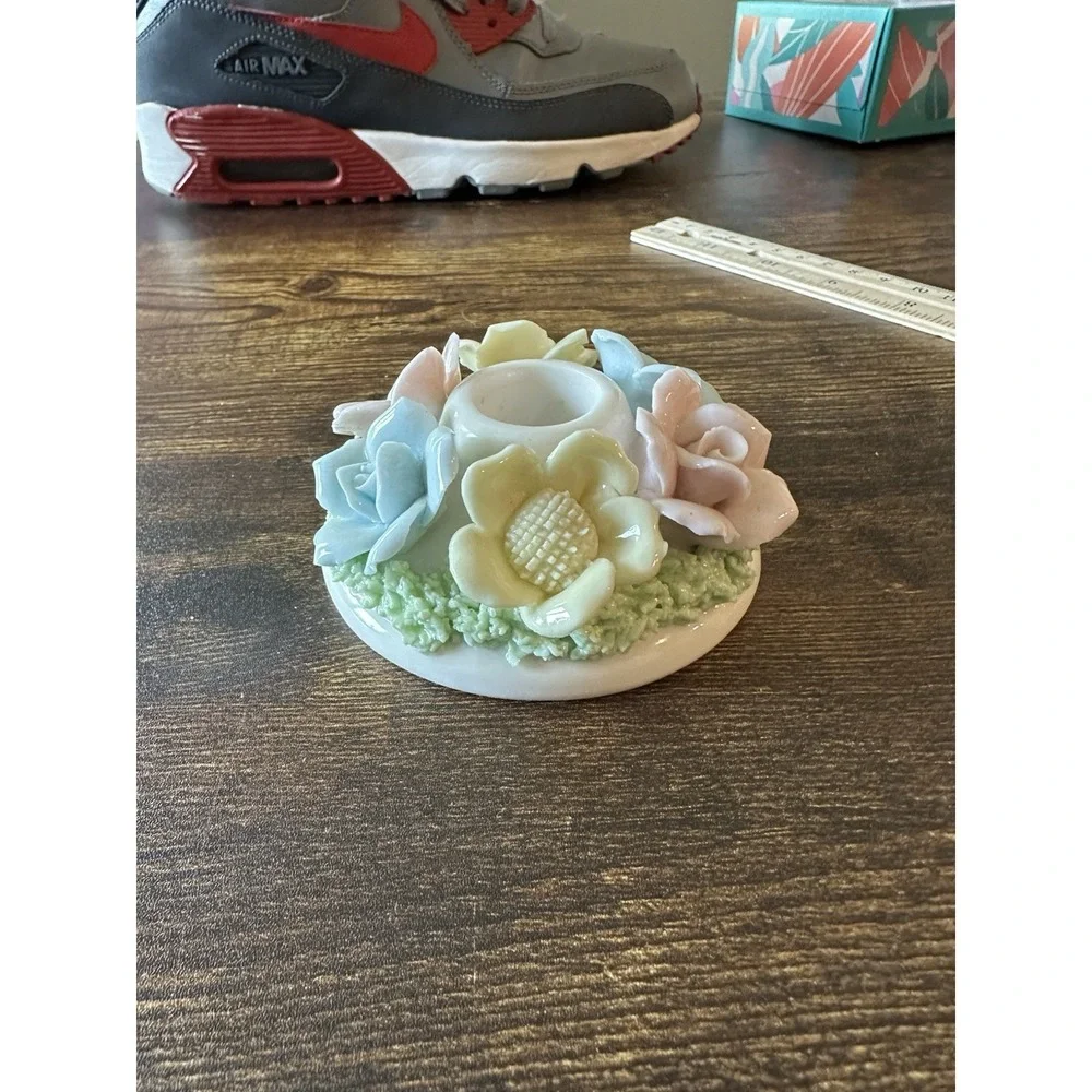 N/A vintage porcelain